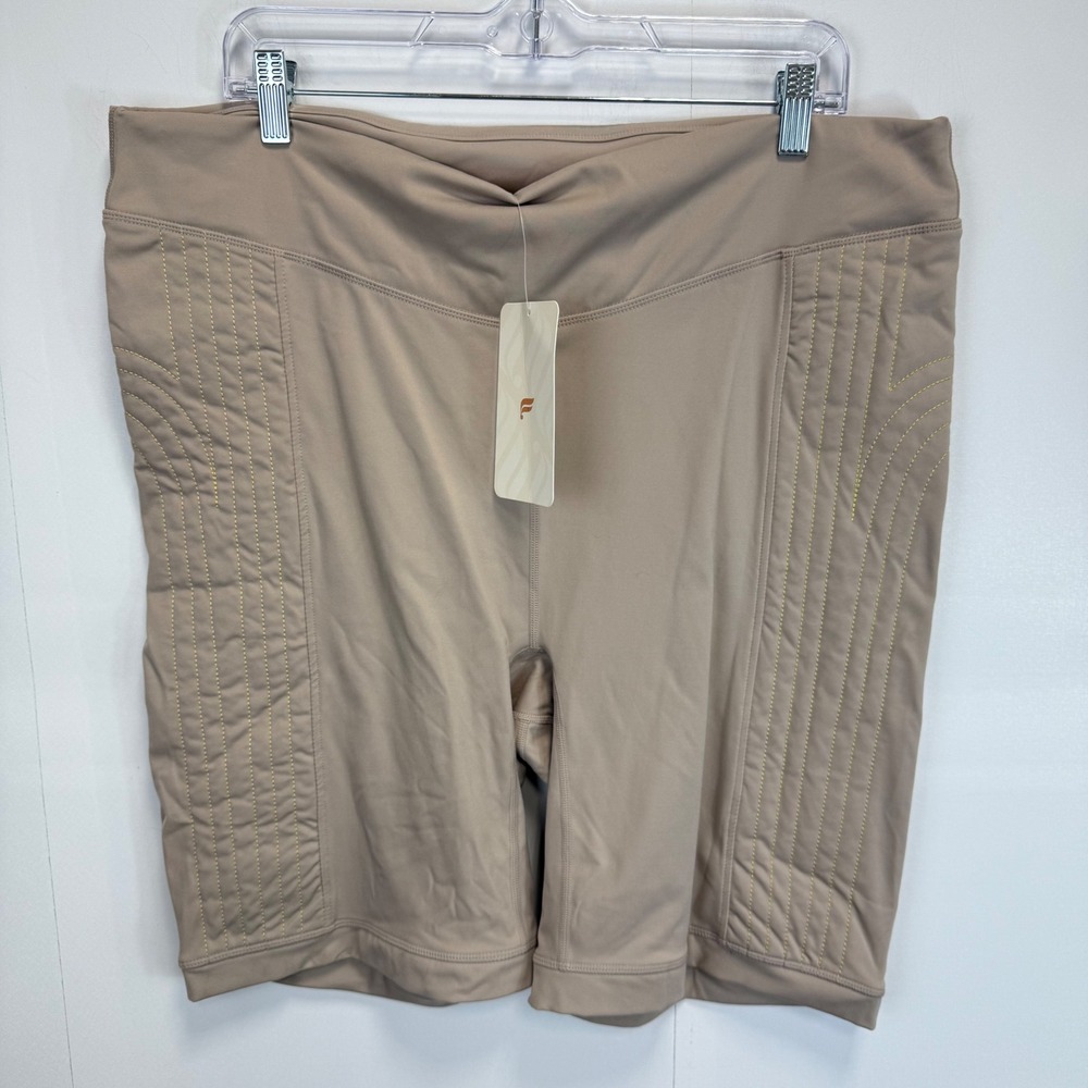 Fabletics High-Waisted Trapunto Motion365 Shorts‎ Moisture-Wicking 4X NEW